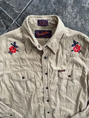 LANDLUBBER Beige Embroidered Red Floral Detail Western Rodeo Snap-Button Shirt